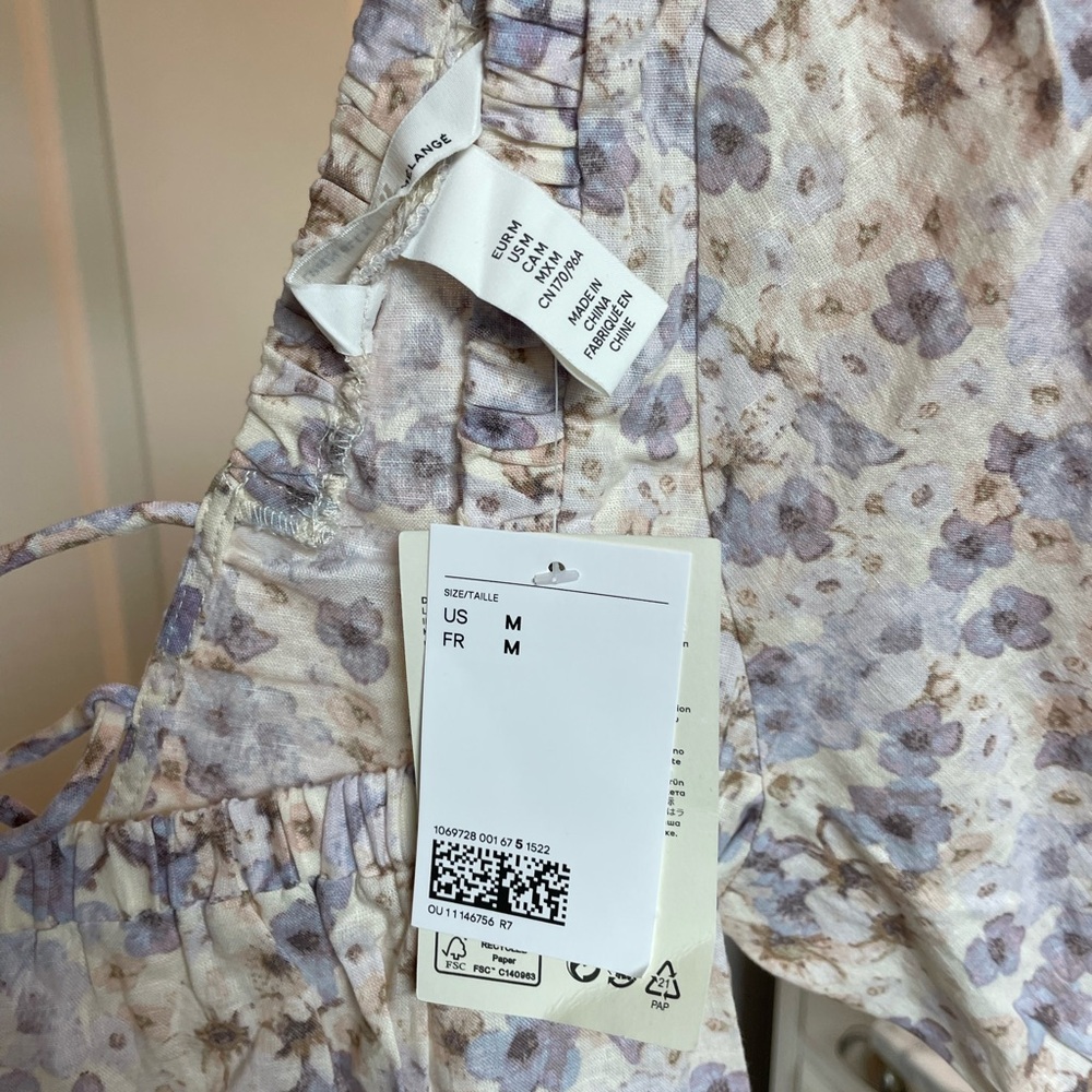 H&M Top - Picture 2 of 3